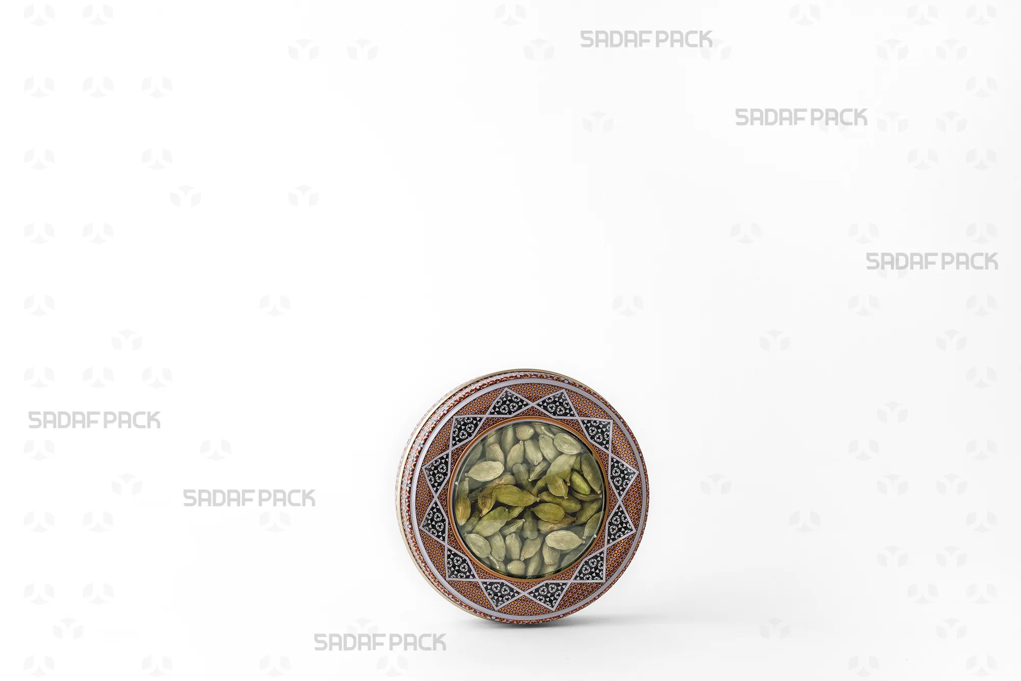 قوطی 7 گرم فلزی پر شده با هل سبز، ایدهآل برای صادرات