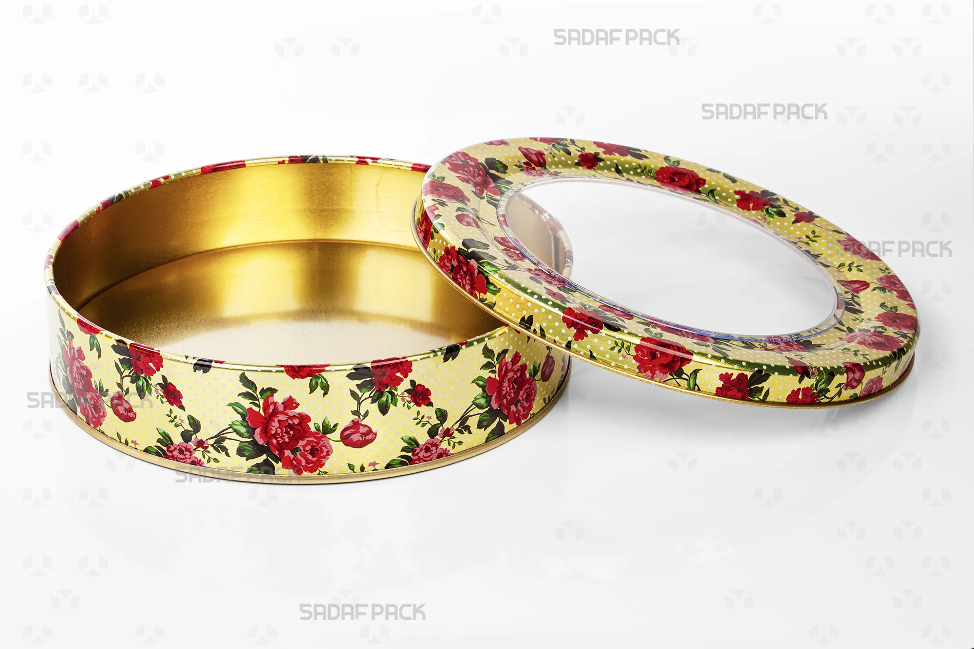 قوطی فلزی خالی 17 سانتی متری صدف پک با طرح رز طلایی، نمای از بالا با درب باز که فضای داخلی و ظرفیت آن را نشان میدهد.