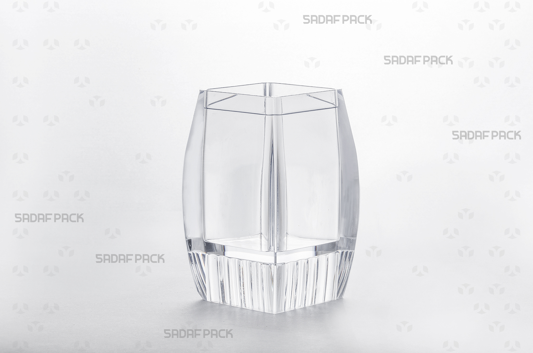 بدنه کریستالی ظرف آذین لارج کف بالا با نمایش ساختار داخلی و پایه برجسته