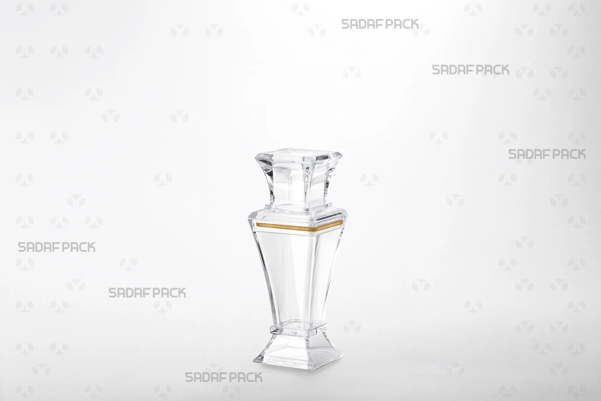 ظرف کریستالی ایستاده برلیان نقلی صدف پک از زاویه سه رخ مناسب برای بسته بندی زعفران